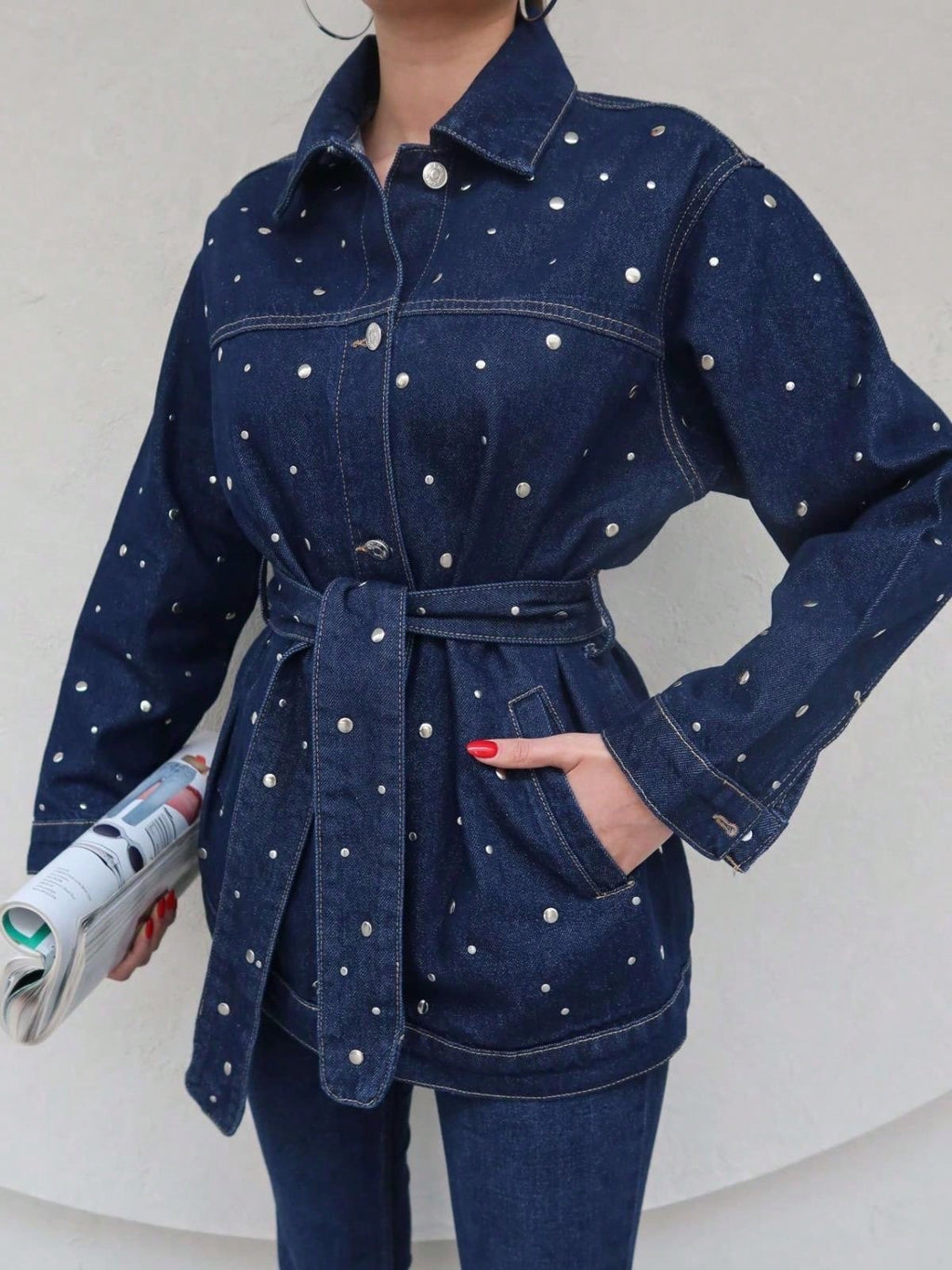 İnci Detaylı Kemerli Denim Takım