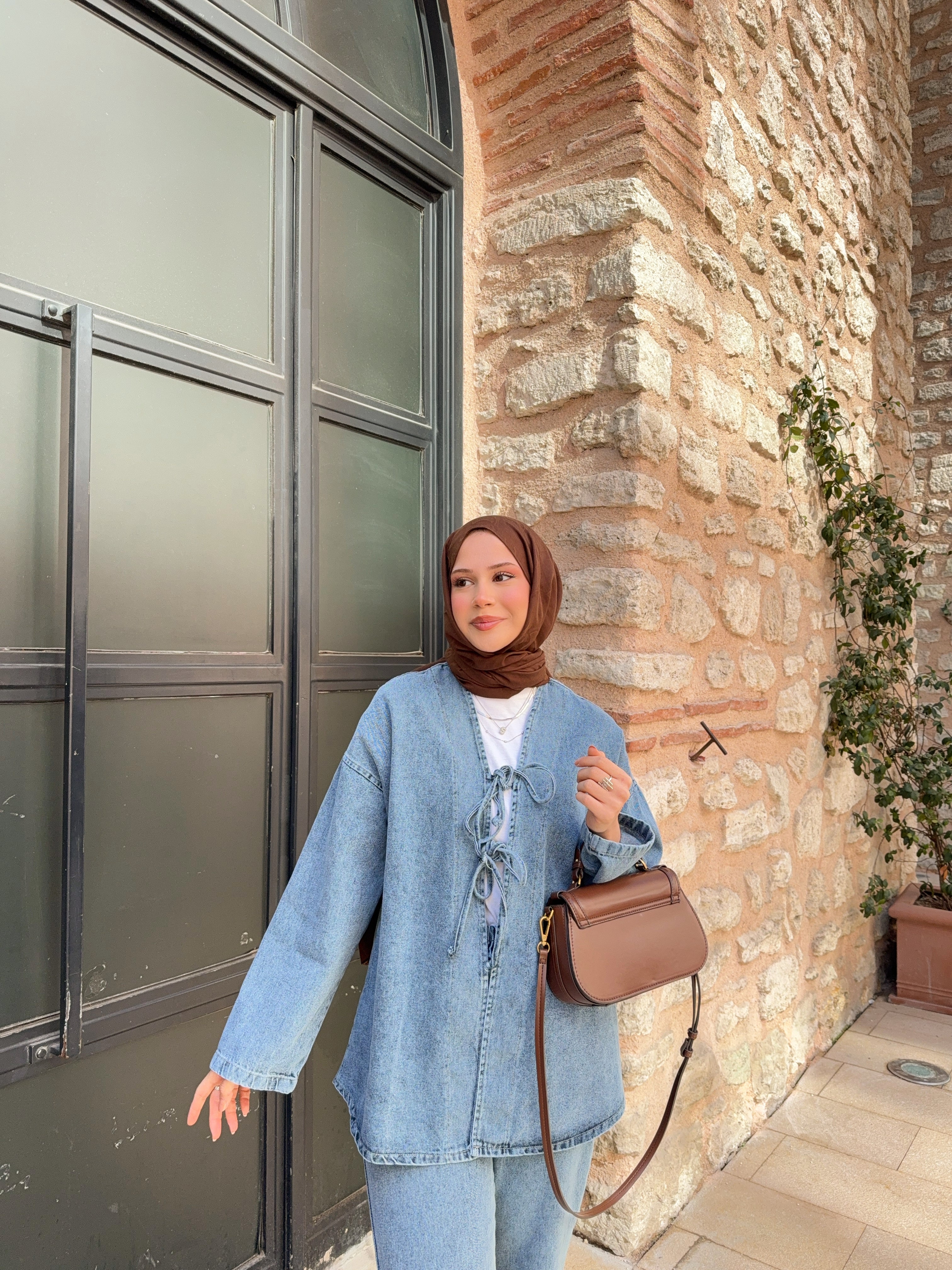 Önden Bağlamalı Denim Takım